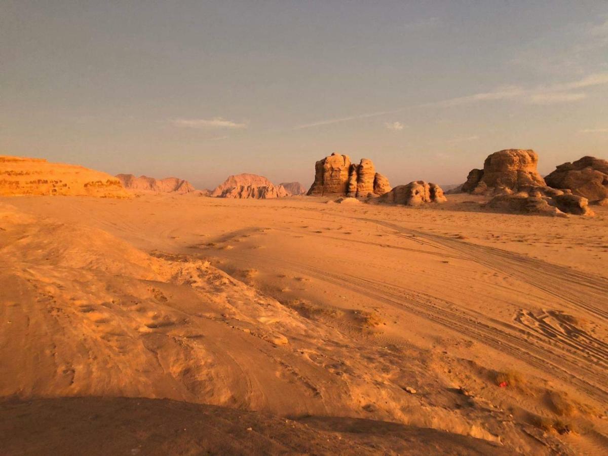 Wadi Rum-Bedouin Tents And Jeep Tours Екстер'єр фото